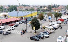 Parcarea destinată comercianţilor din piaţa Cibin dată în funcţiune săptămâna viitoare