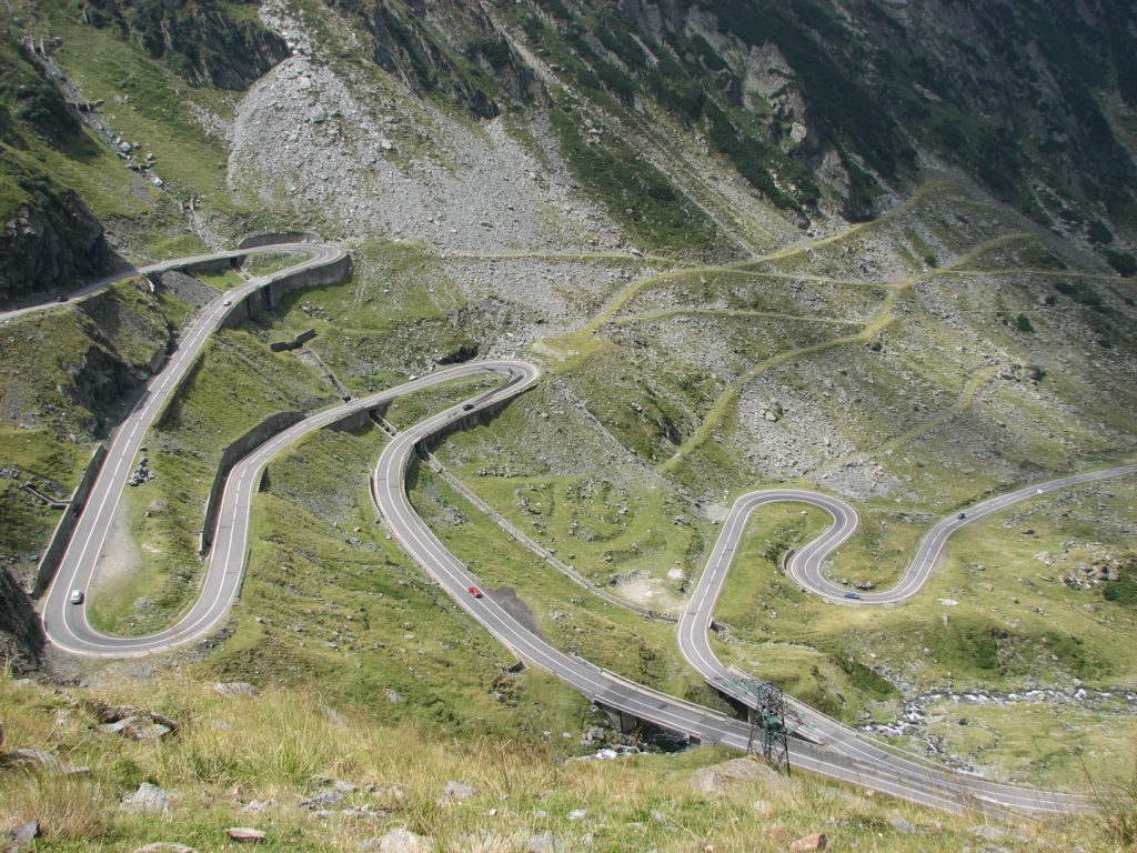 Din 4 noiembrie se închide circulația pe Transfăgărășan