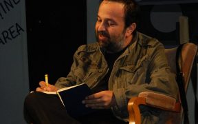 Maratonul teatral „25 de ore de teatru non–stop” aduce umorul la Sibiu