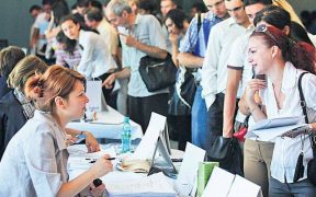 Peste 1.100 de locuri de muncă pentru șomerii din județul Sibiu