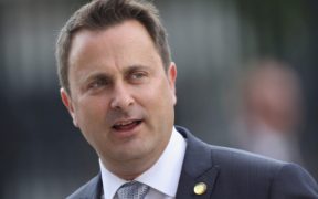 Premierul luxemburghez Xavier Bettel a fost oaspetele Consiliului Judeţean Sibiu