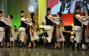 Festivalul concurs „Lucreția Ciobanu” dă startul înscrierilor pentru preselecție!
