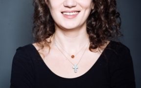 Astăzi este ziua de naștere a actriței Cendana Trifan