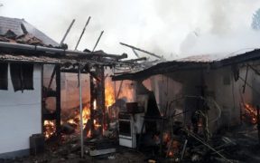 Incendiu Bazna. O femeie a ajuns la spital cu atac de panică