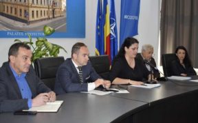 Ședință de instruire cu primarii județului despre alegerile din 26 Mai