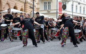 Peste 700.000 ron merg către FITS din premiere anulate