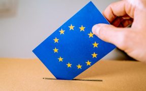 Cozi la secțiile de votare din județul Sibiu