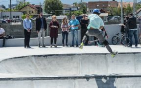 Primăria Sibiu a decis să închidă locurile de joacă și terenul secundar al Stadionului Municipal