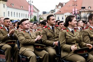 FOTO: Promoţia “Nicolae Bălcescu 200”