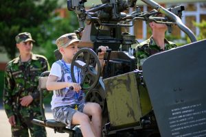 Expoziţie de tehnică militară la AFT Sibiu