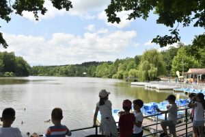 Grădina Zoologică își deschide porțile pentru programul de vară