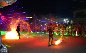 GALERIE FOTO: Sute de persoane la Festivalul Luminii de la Copșa Mică