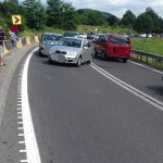 A derapat cu mașina și a băgat o femeie nevinovată în spital