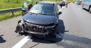 VIDEO - FOTO: A derapat din cauza vitezei și a lovit un parapet de pe autostrada A1