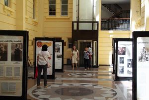 Expozițe de fotografie de epocă la Primăria Sibiu