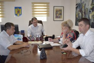 Prefectul Minea a început inspecţiile şcolilor