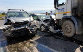 Accident rutier cu patru victime la intrarea pe autostrada A1