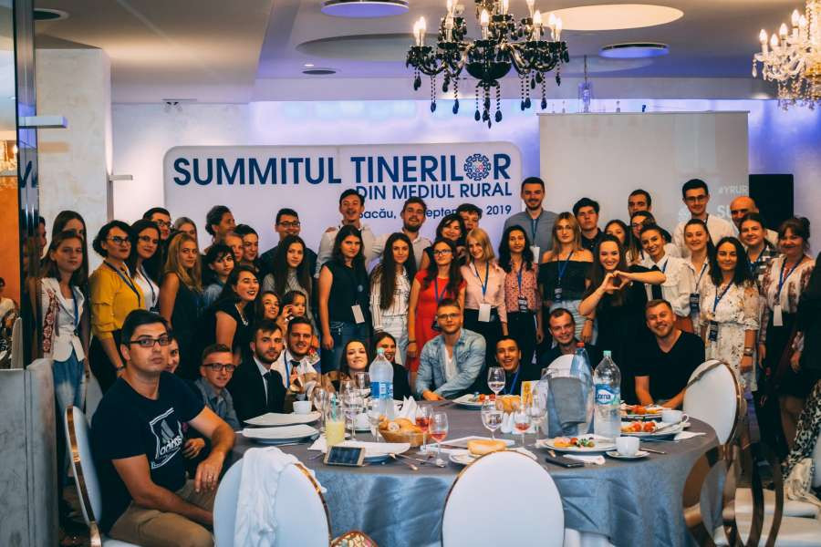 Gala Tinerilor din Mediul Rural. Cavalerii Turnului Înclinat au luat 2 premii