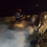 FOTO: Autoturism făcut scrum din cauza unui scurtcircuit pe autostrada A1