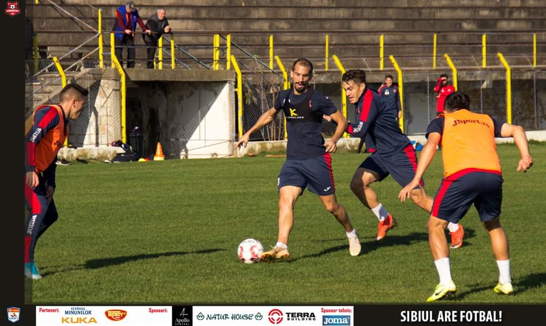 A.F.C. Hermannstadt, duel cu echipa lui Victor Pițurcă