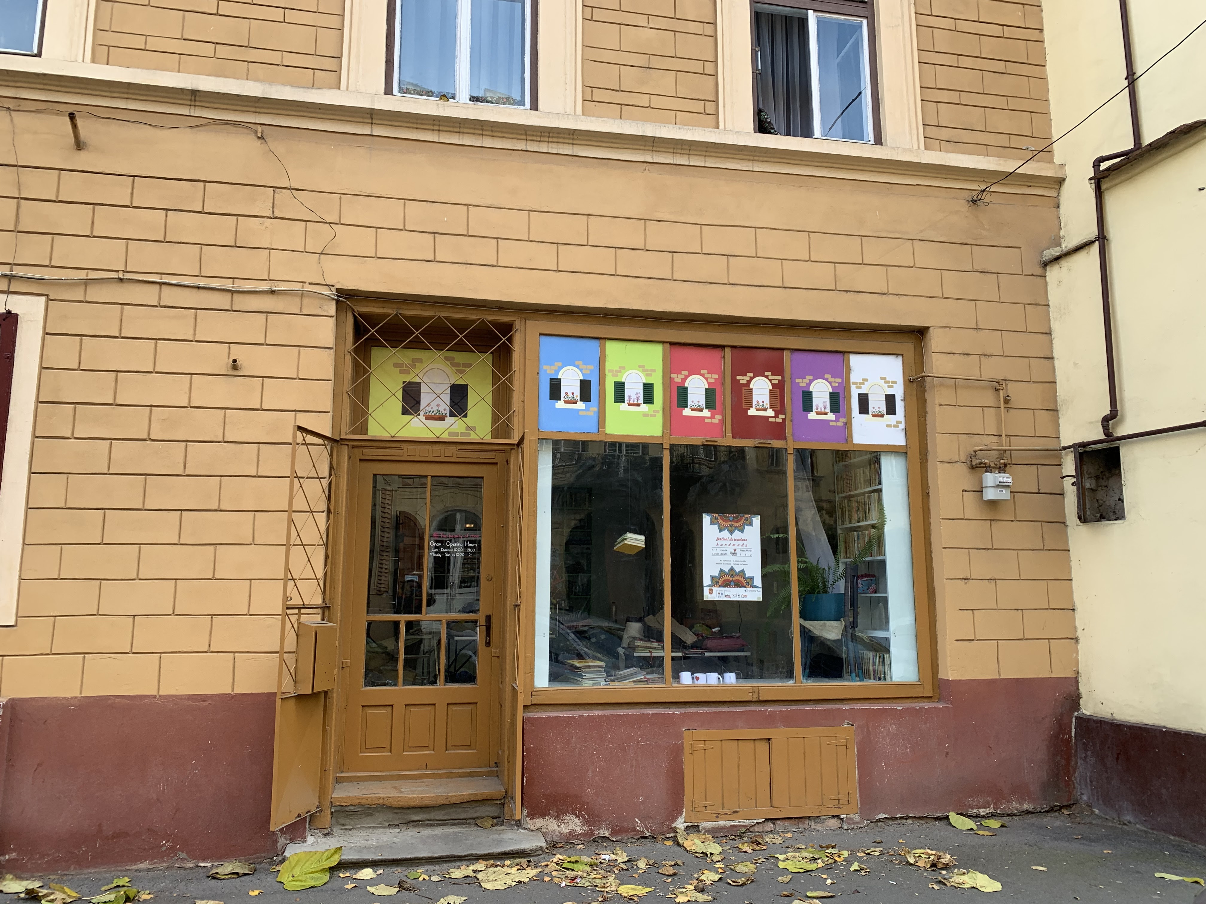Joia aceasta, sibienii sunt așteptați la marea deschiderea a Magazinului de fapte Bune