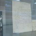 GALERIE FOTO: Expoziția „Anul 1919 în colecții sibiene” a prezentat foi volante, piese iconografice și publicații seriale
