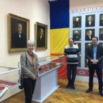 GALERIE FOTO: Expoziția „Anul 1919 în colecții sibiene” a prezentat foi volante, piese iconografice și publicații seriale