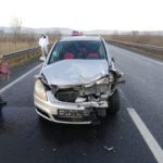 FOTO: Accident între Avrig și Porumbacu de Jos. O mașină a căzut într-o râpă