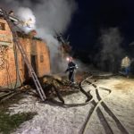 FOTO: Grijă mare cum folosiți focul! Vă poate lăsa fără agoniseala de o viață