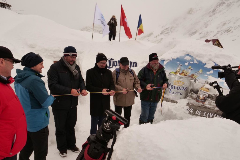 S-a deschis oficial Igloo Village! Turiștii de pretutindeni sunt aștepți la Bâlea Lac
