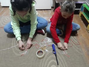 Cavalerii Turnului Înclinat din Ruși - ,,Aducem primavera”