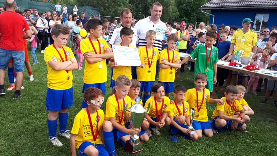 Federația Română de Fotbal a decis să încheie sezonul competițional pentru copii și juniori
