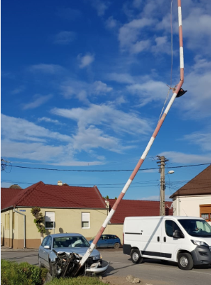 FOTO | Trafic blocat pe Calea Turnișorului, la trecerea cu calea ferată