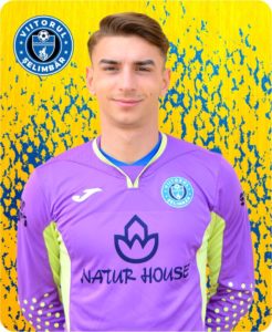 Ajută-l și tu pe Andrei Barta și licitează pentru un tricou de la Viitorul Șelimbăr