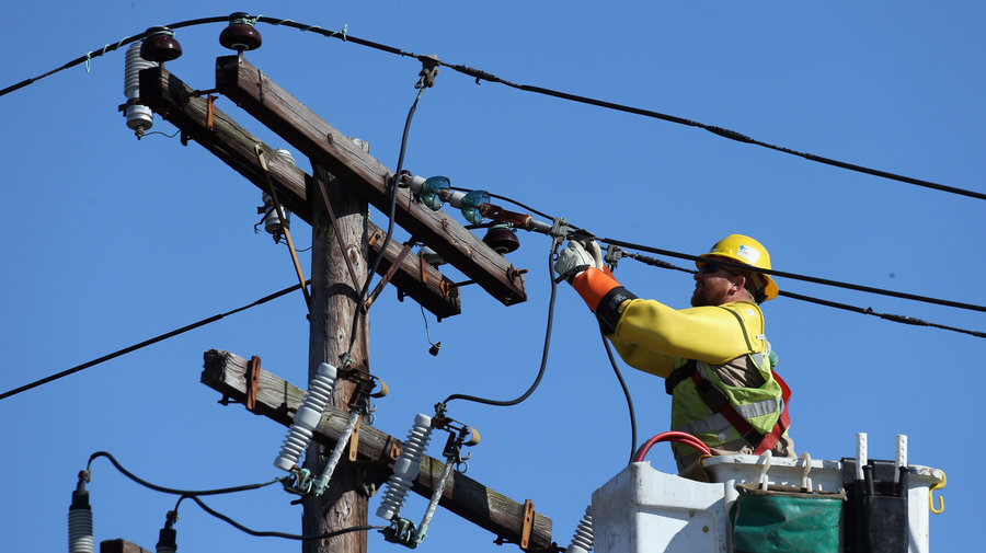 Furnizarea energiei electrice se întrerupe în câteva localități din județ