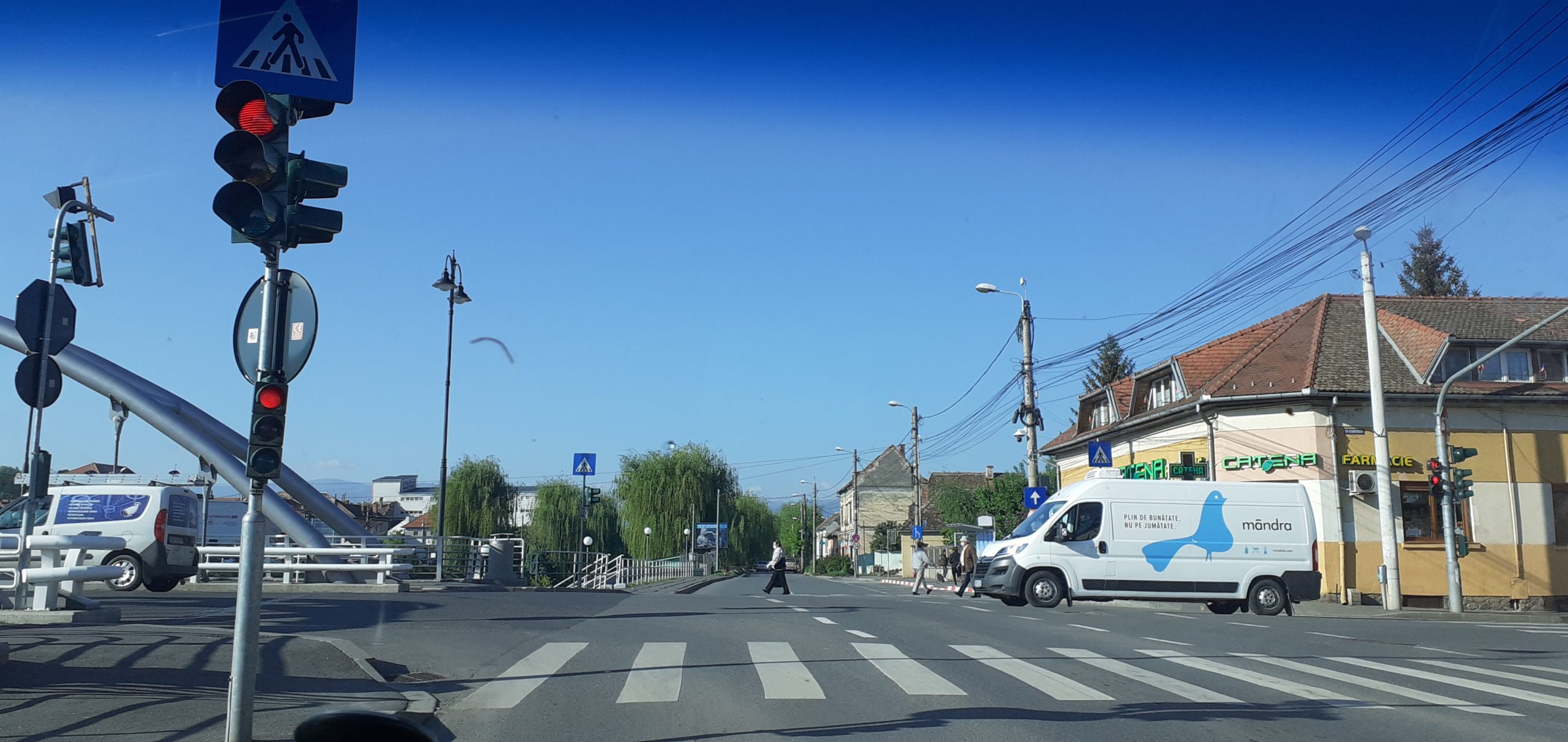 399 de sibieni s-au vindecat de COVID-19, iar 42 au decedat