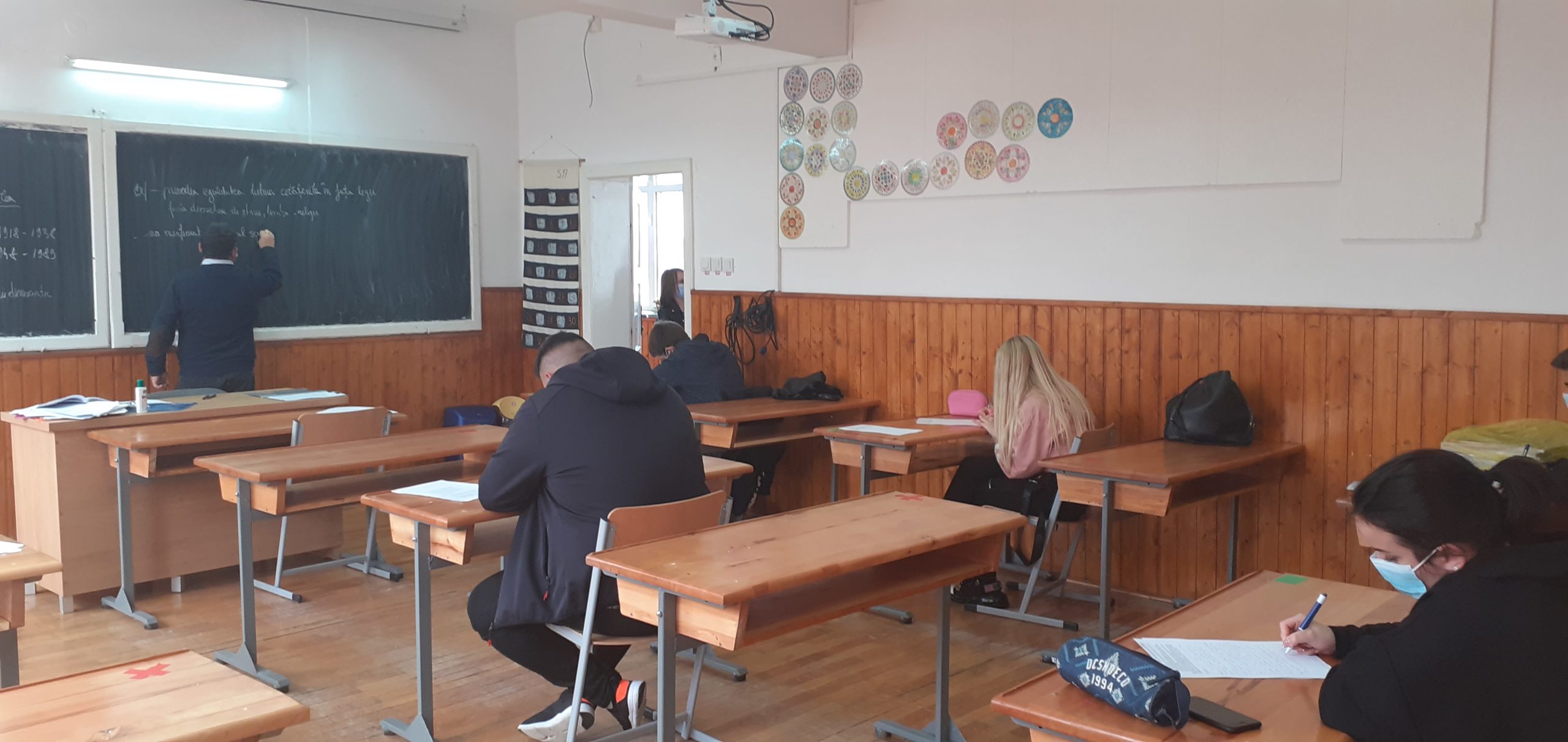 Elevii sunt interesați de pregătirea pentru examenele de Evaluare Națională și de Bacalaureat