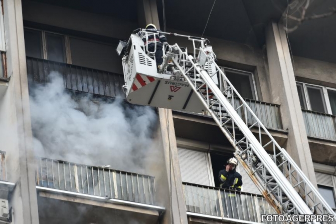 Incendiu la un apartament pe Calea Șurii Mici