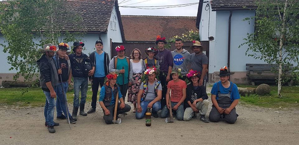 FOTO | Sărbătoarea de Armindeni- obiceiuri pentru noroc şi belşug peste an