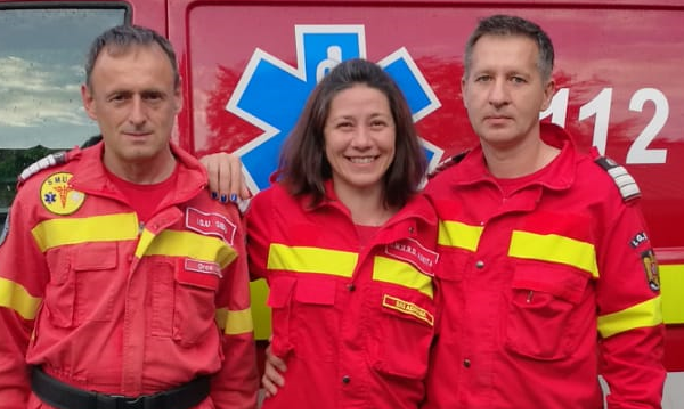Ambulanța SMURD i-a devenit sală de naștere unei mămici sibience