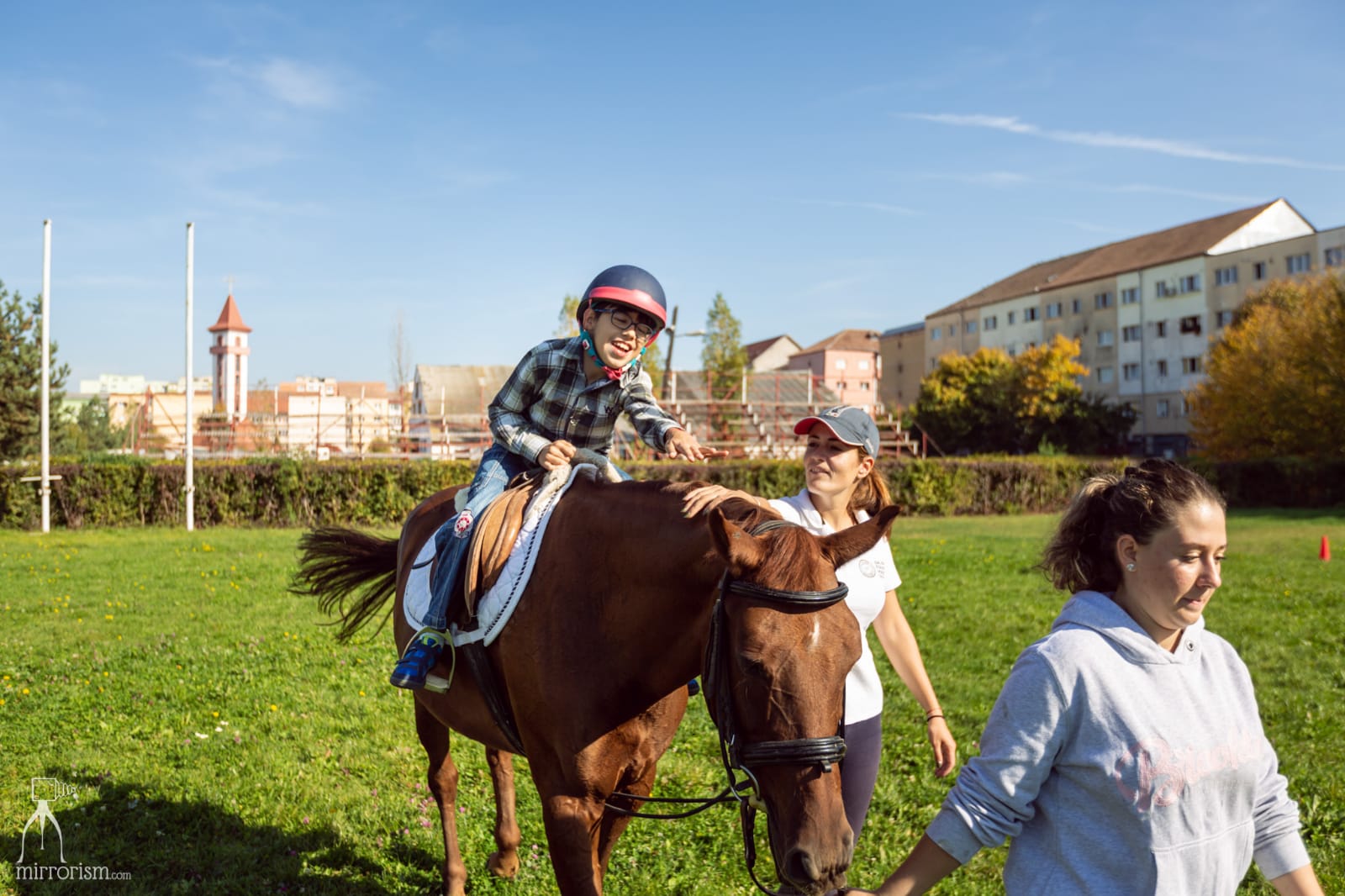 Echitația produce efecte pozitive în dezvoltarea copiilor cu autism