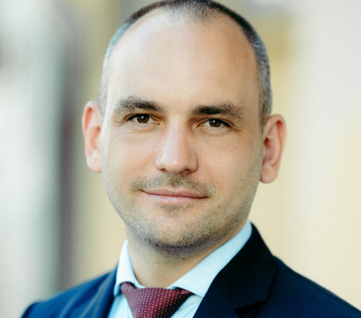 Adrian Echert, candidadatul Alianței USR PLUS pentru președinția CJ: Colaborarea dintre PNL și FDGR, dar și cu voturile PSD, s-a uitat în timpul campaniei electorale (CP)