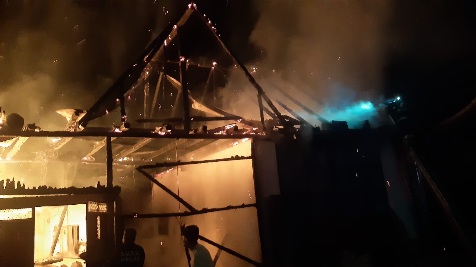 Noapte de foc pentru pompierii militari din cadrul punctului de lucru Săliște