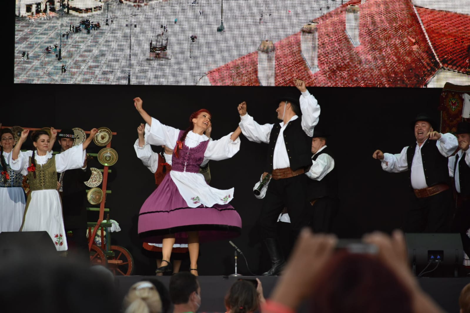 Ediția cu Numărul 45 a Festivalului „Cântecele Munților”, dedicată eroilor din linia întâi