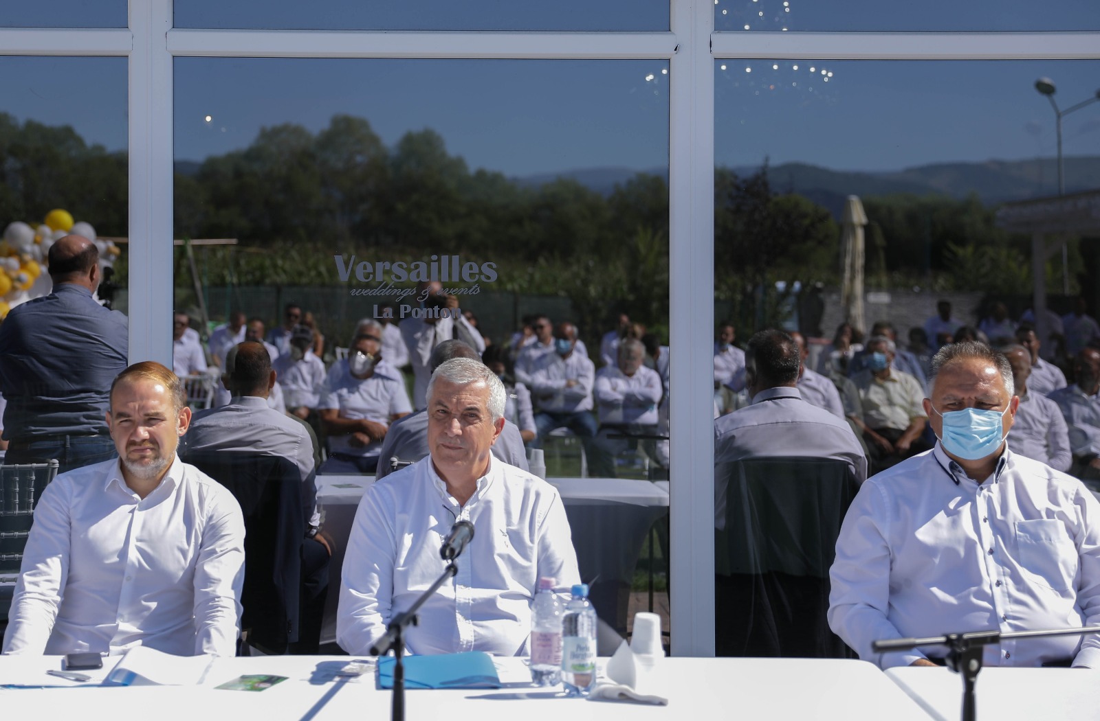 FOTO- Călin Popescu Tăriceanu: La Sibiu am găsit o organizaţie ALDE foarte motivată şi ambiţioasă (PE) FOTO- Călin Popescu Tăriceanu: La Sibiu am găsit o organizaţie ALDE foarte motivată şi ambiţioasă (PE)