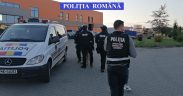 50.000 de lei și 1.110 euro, cantitatea de 5.705 litri alcool și 3.360 de țigarete, confiscate de polițiști