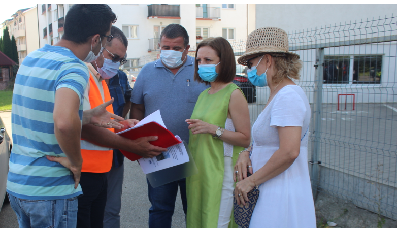 Investițiile în infrastructura rutieră continuă și în această toamnă în județul Sibiu