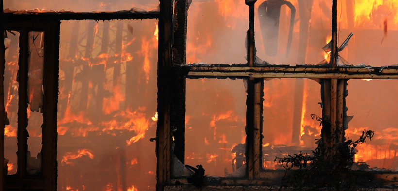 Incendiu la o casă de locuit din localitatea Netuș, comuna Iacobeni