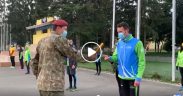 VIDEO- Studenții AFT au primit Ștafeta Veteranilor INVICTUS la Cimitirul Eroilor din Daia