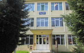 5 elevi ai Liceului Teoretic Axente Sever Mediaș, infectați cu COVID-19